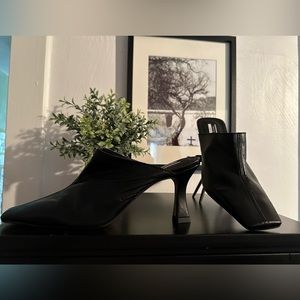 TOPSHOP SQUARE TOE LEATHER MULES